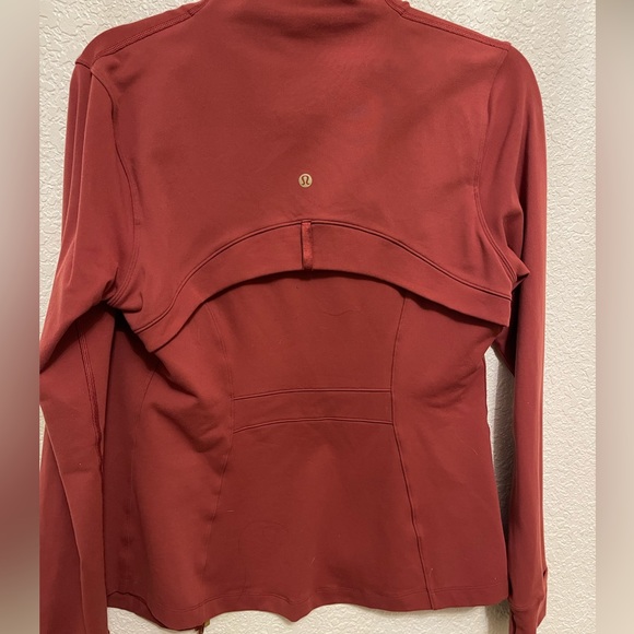 Lululemon define jacket size 10 - Picture 3 of 3